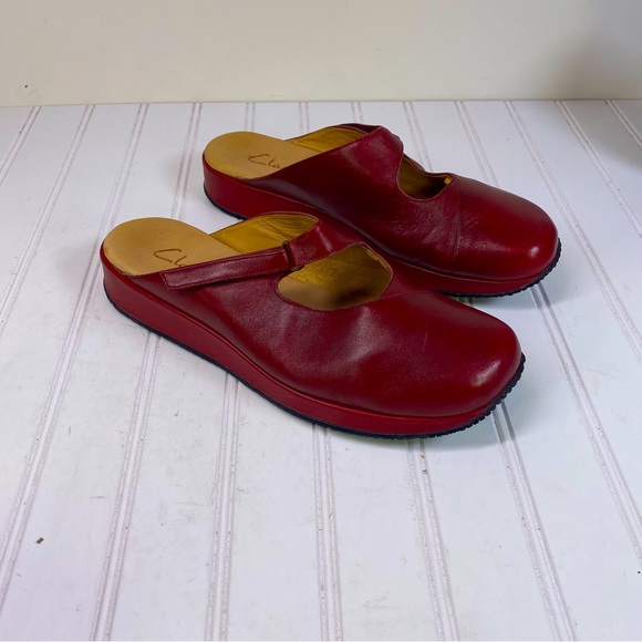 Clarks Shoes - Clarks red leather mules